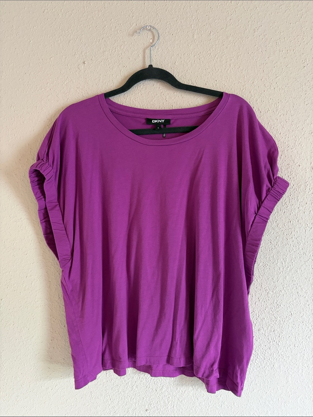 DKNY Magenta Short-Sleeve Relaxed Tee